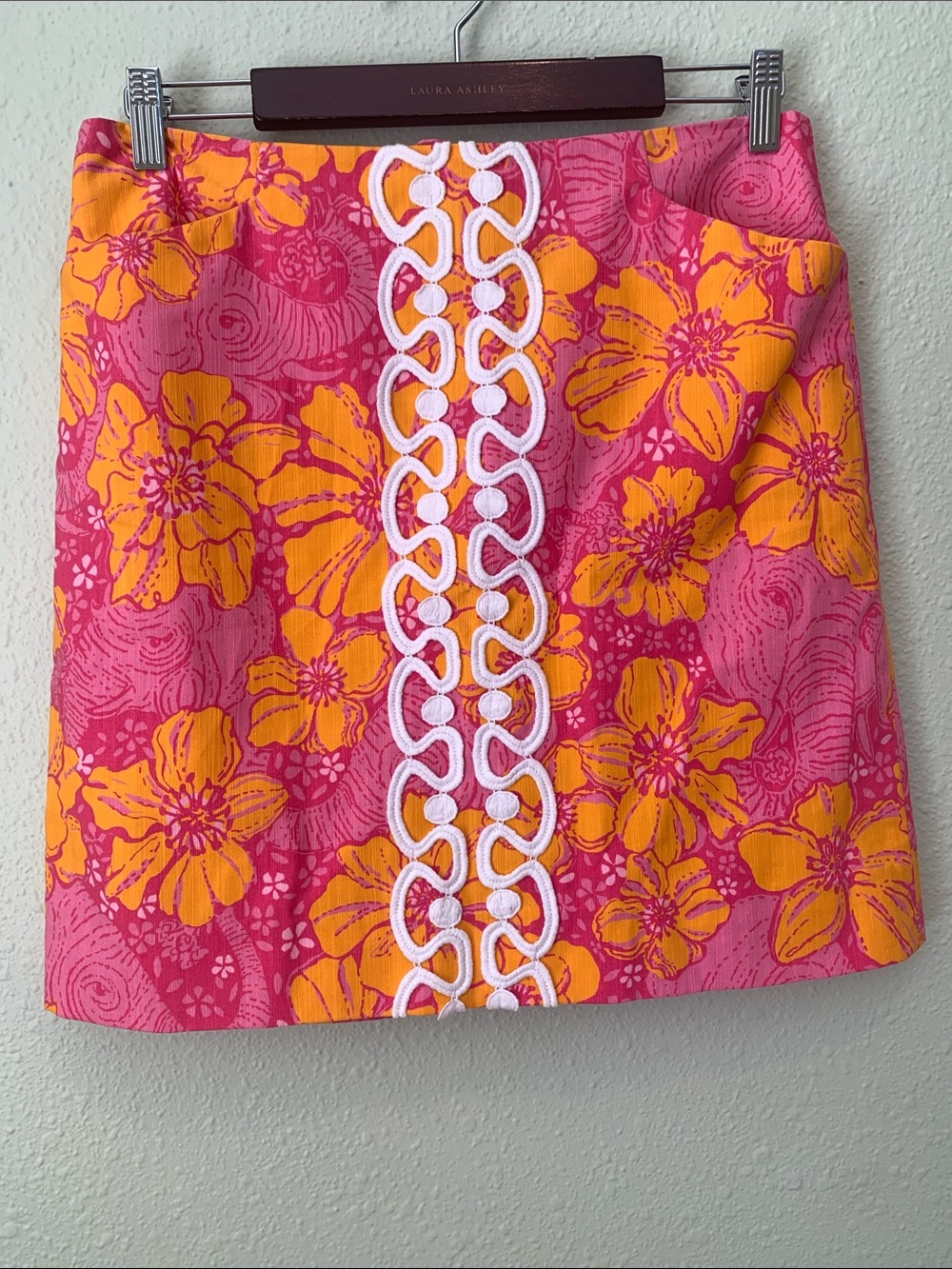 Lilly Pulitzer "Ten Ton Originals" Roslyn Floral Mini Skirt with Lace Size 4